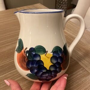 ITALIAN DANSK PITCHER! COLORFUL FRUIT& Made in Italy! 🍇🍎🍇🍎